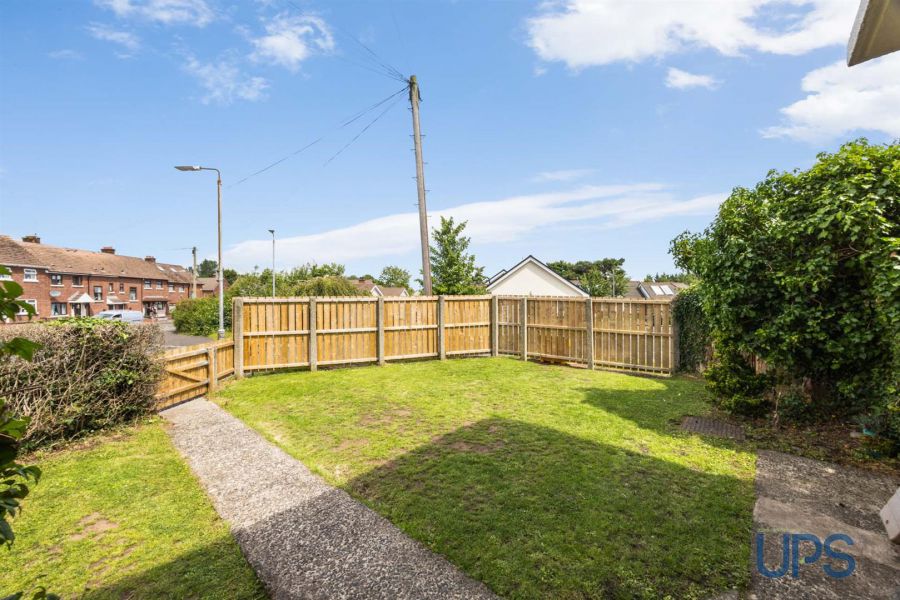 22 Benraw Road