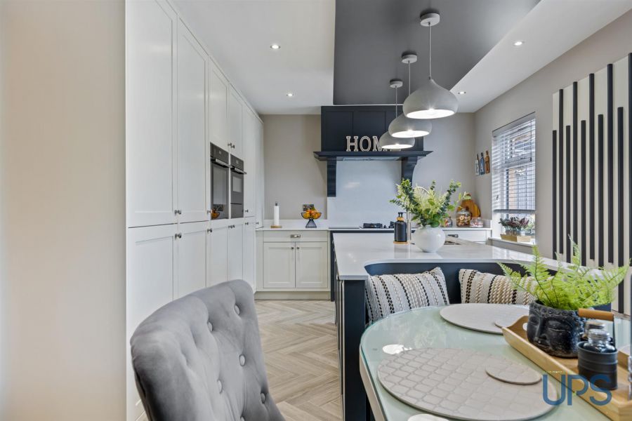 12 Mount Eagles Link