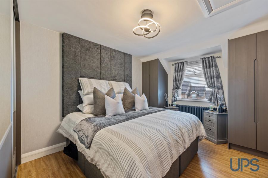 12 Mount Eagles Link