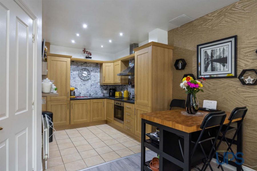 Apt 1 Casement Court, 99 Andersonstown Road