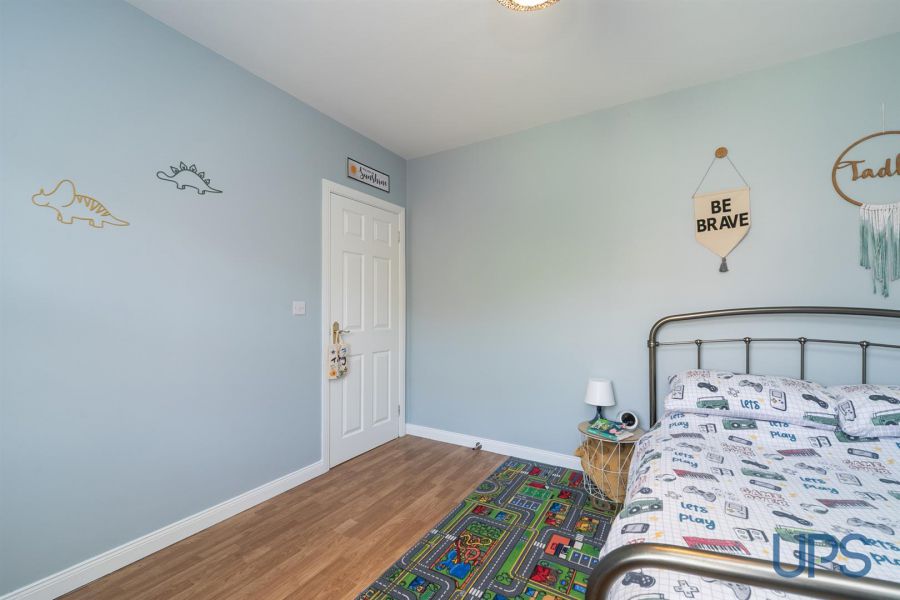 98 Mount Eagles Glen