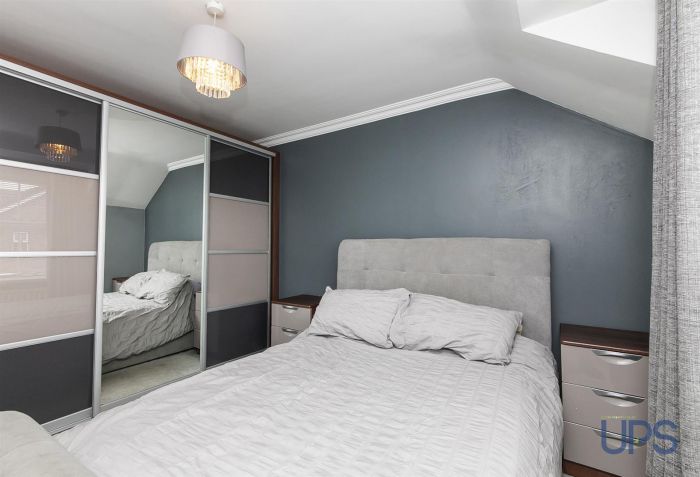 38 Mount Eagles Park