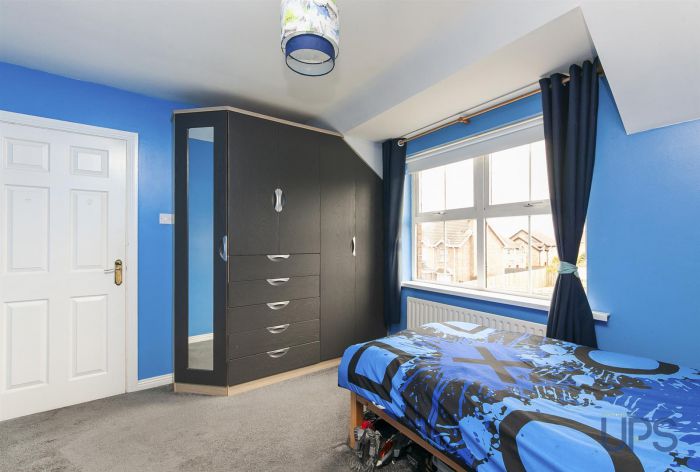 38 Mount Eagles Park