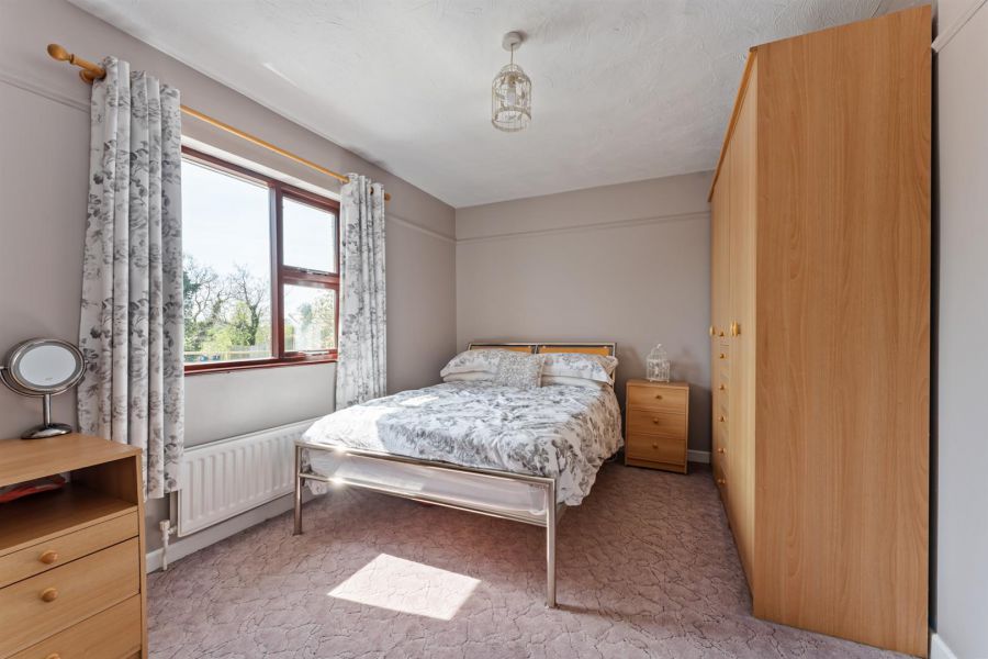 31 Nutts Corner Road