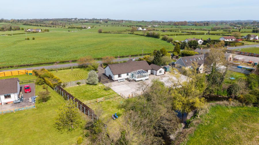 31 Nutts Corner Road