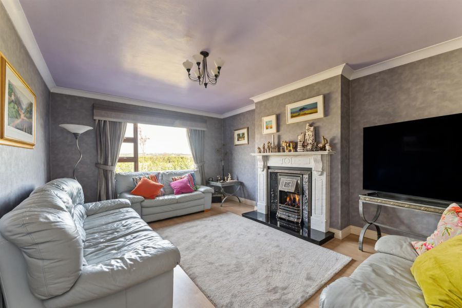 31 Nutts Corner Road