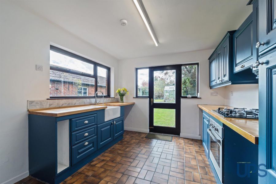 138 Finaghy Road North