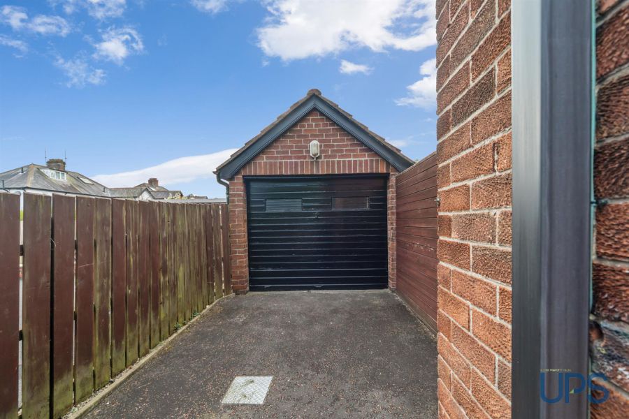 138 Finaghy Road North