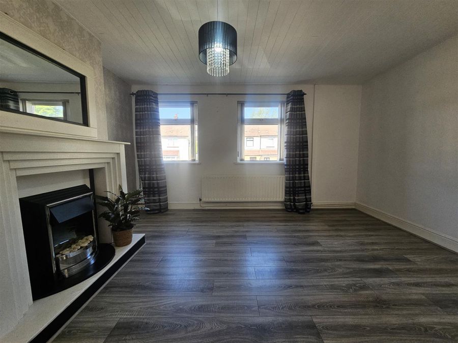 19 Glenshane Gardens
