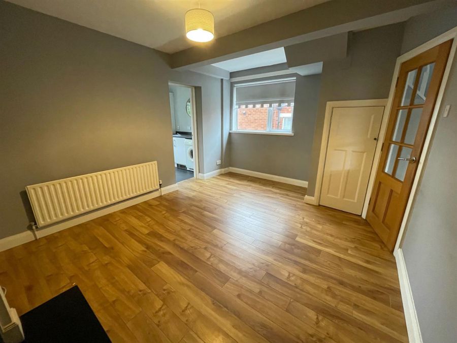 53 Andersonstown Crescent