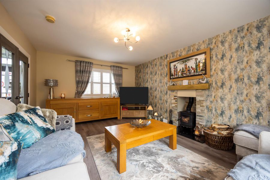 42 Mount Eagles Glen