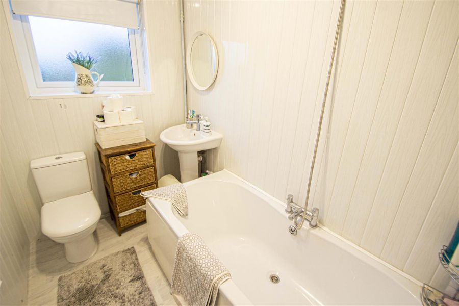 Apt 184 Bingnian Drive