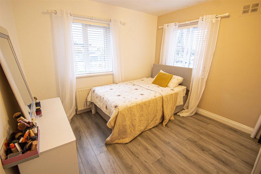 Apt 184 Bingnian Drive