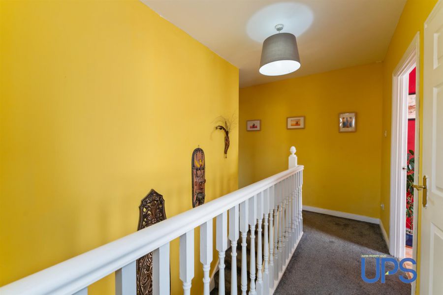 18 Mount Eagles Drive