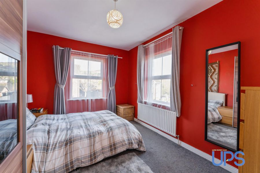 18 Mount Eagles Drive