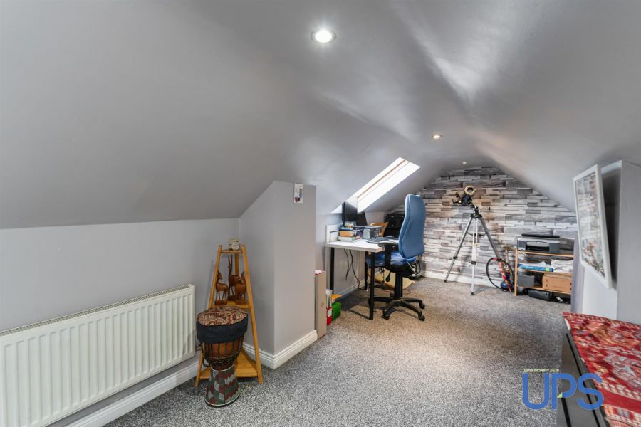 18 Mount Eagles Drive