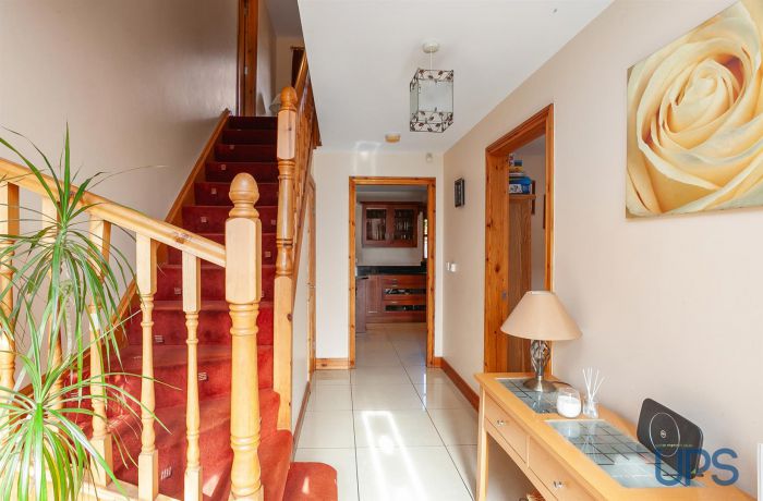 12 Glenoak Grange Close 12 Glenoak Grange Close