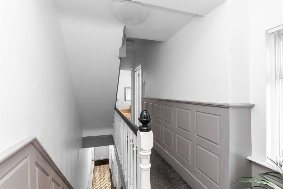 10 Beechmount Street