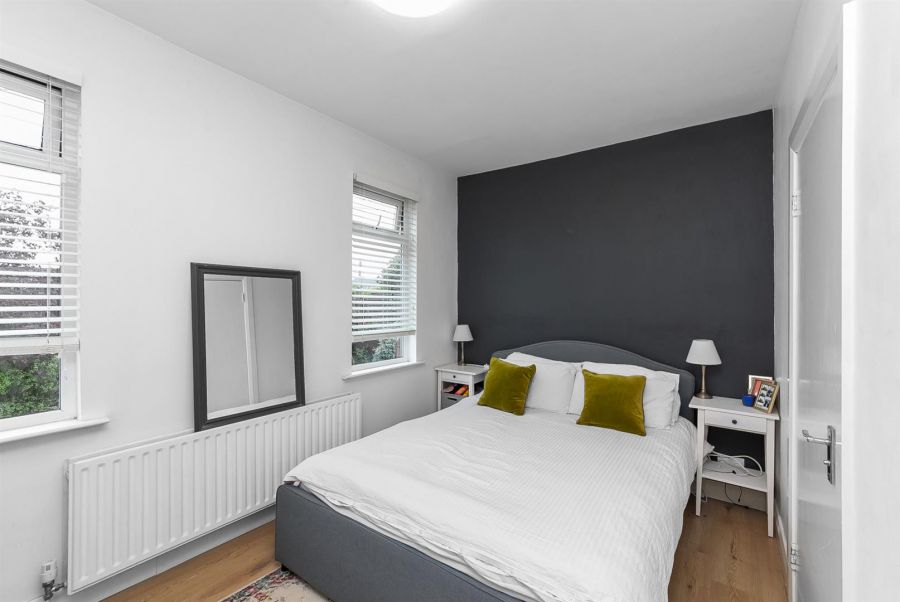 10 Beechmount Street