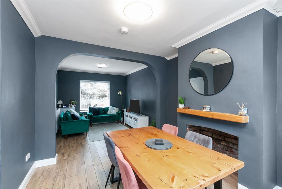 10 Beechmount Street