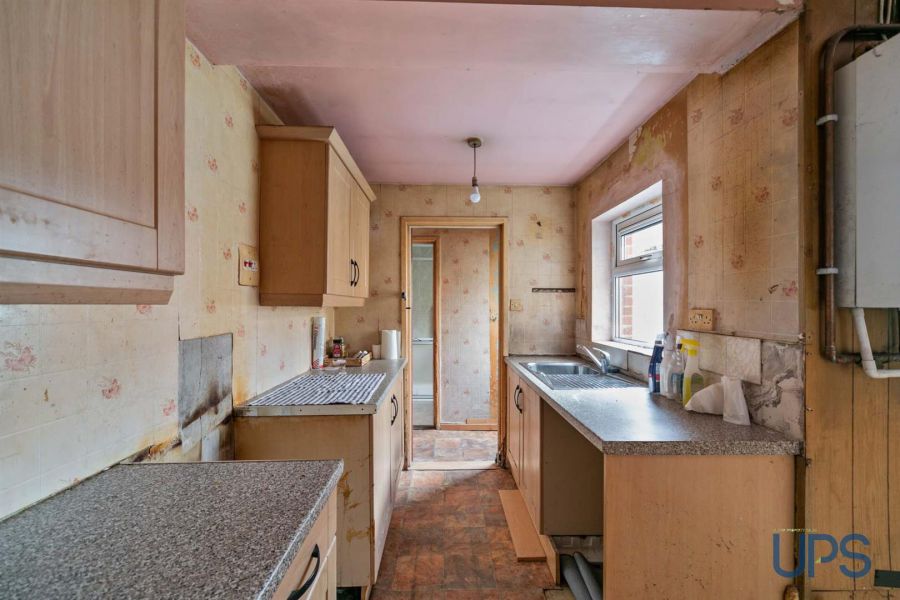 59 Beechmount Parade