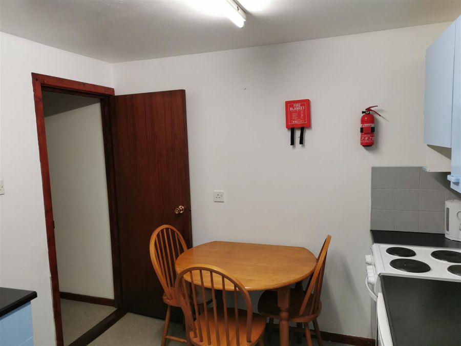 2 Self Contained Apts and Double Bedroom, 267&267a Falls Road