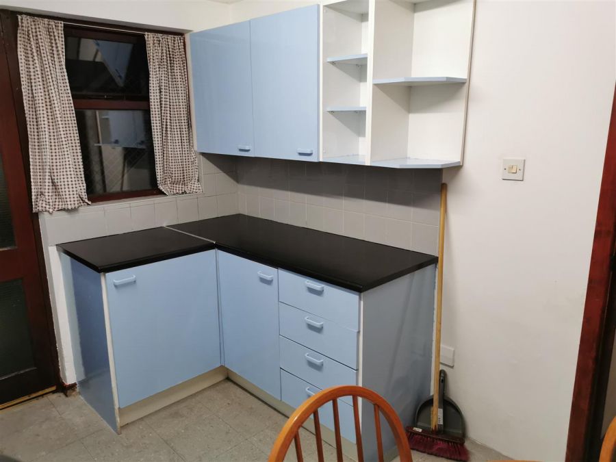 2 Self Contained Apts and Double Bedroom, 267&267a Falls Road
