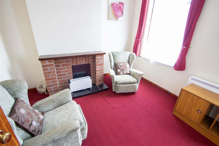 2 Self Contained Apts and Double Bedroom, 267&267A Falls Road 2 Self Contained Apts and Double Bedroom, 267&267A Falls Road