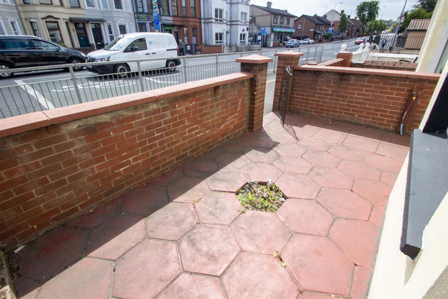 2 Self Contained Apts and Double Bedroom, 267&267a Falls Road