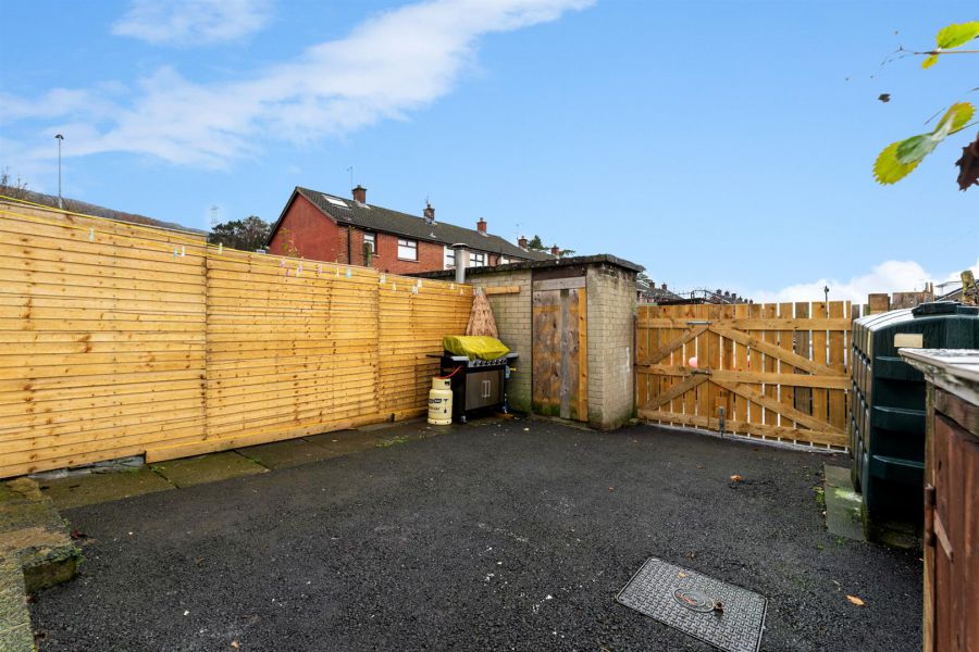 8 Mulroy Park