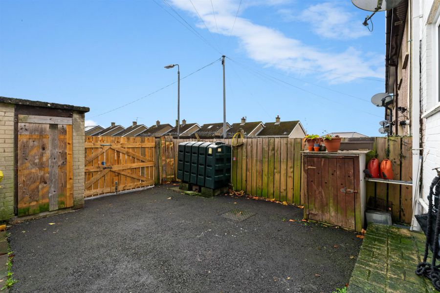 8 Mulroy Park