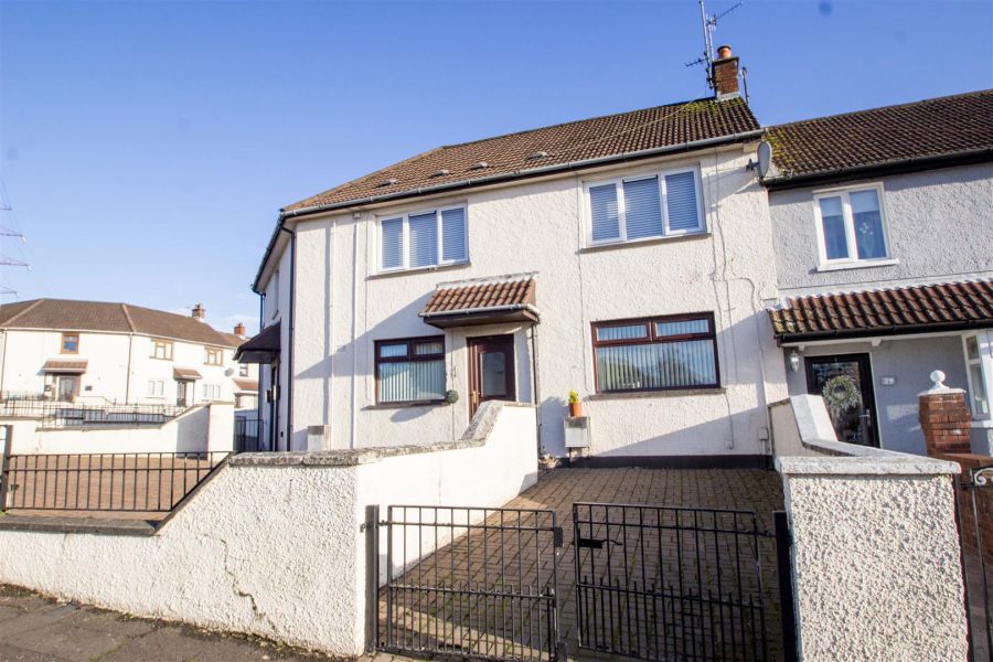 APT, 31B Slievegallion Drive