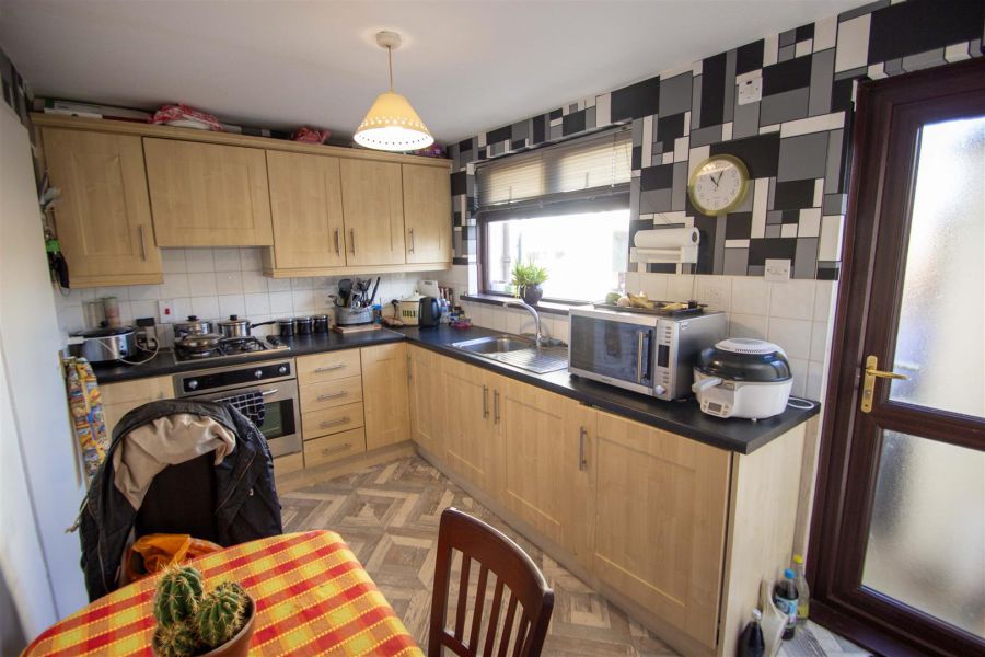 APT, 31B Slievegallion Drive