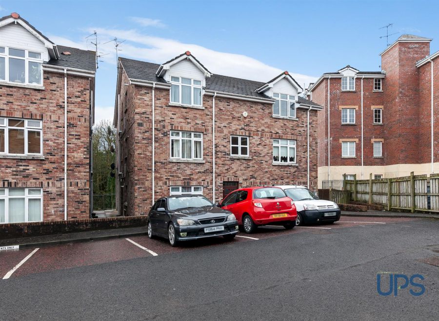 Apt, 24 Riverview Meadows