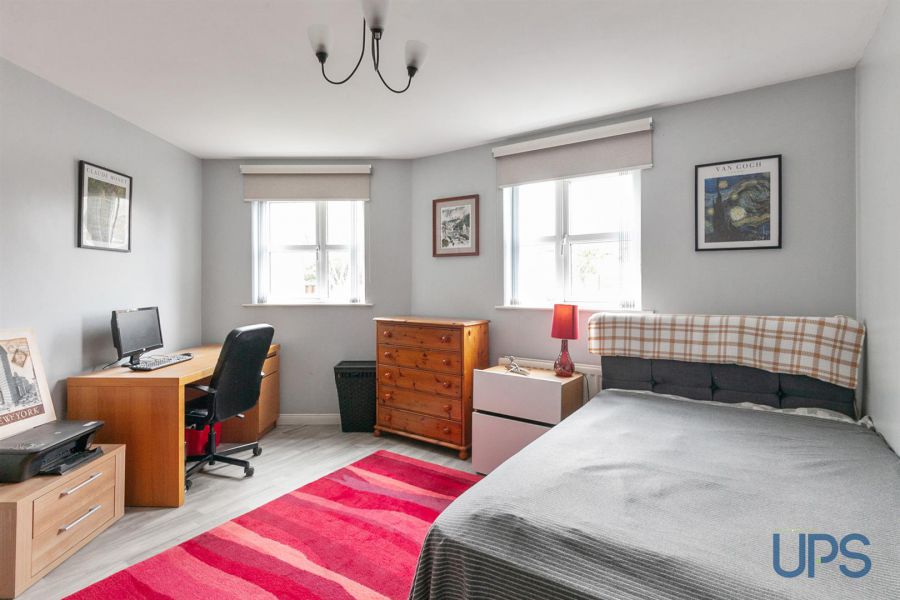 Apt 25 Mount Eagles Lodge