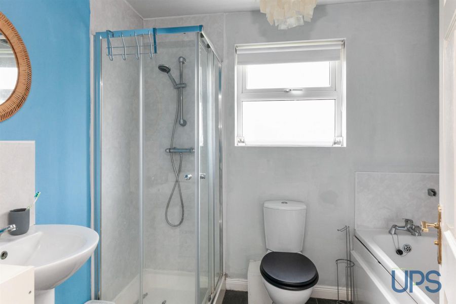 Apt 25 Mount Eagles Lodge