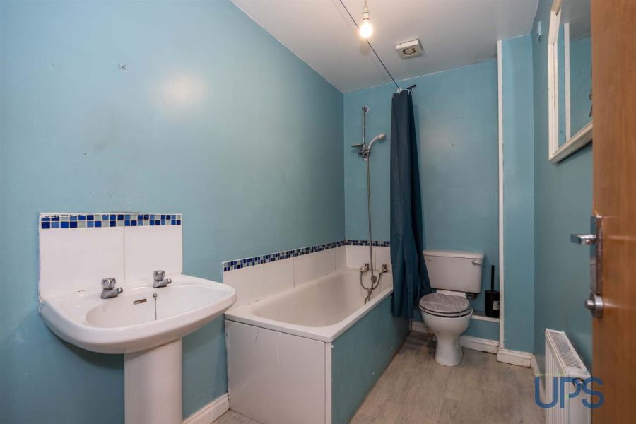 Apt 21a Oranmore Street