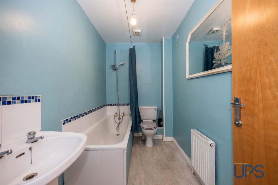 Apt 21a Oranmore Street