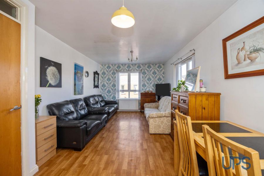 Apt 21a Oranmore Street