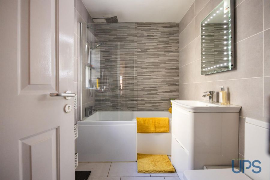 Apt 8 Casement Manor