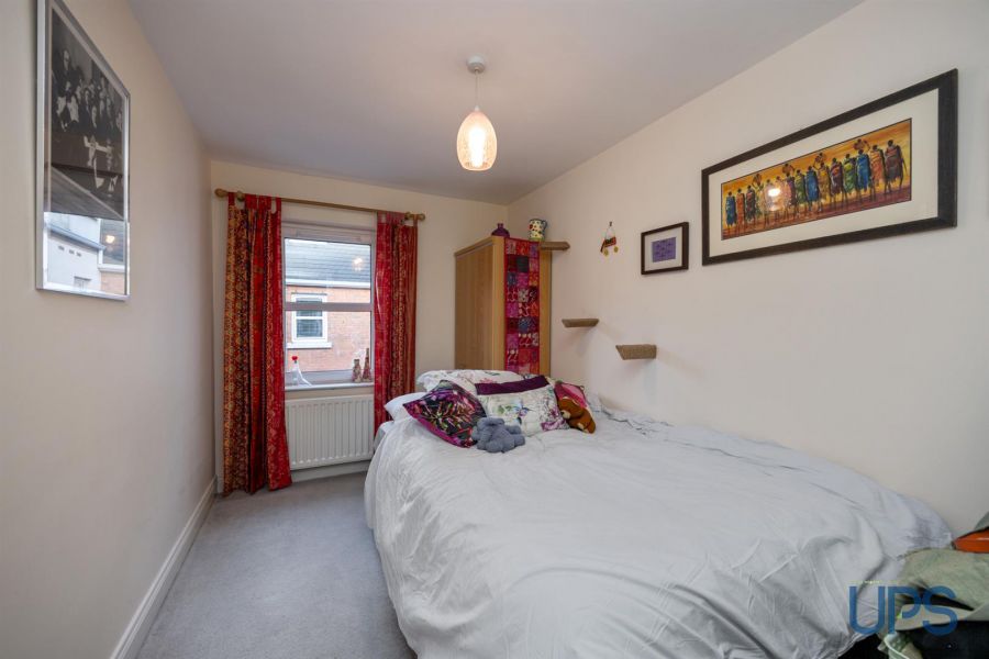 Apt 8 Casement Manor