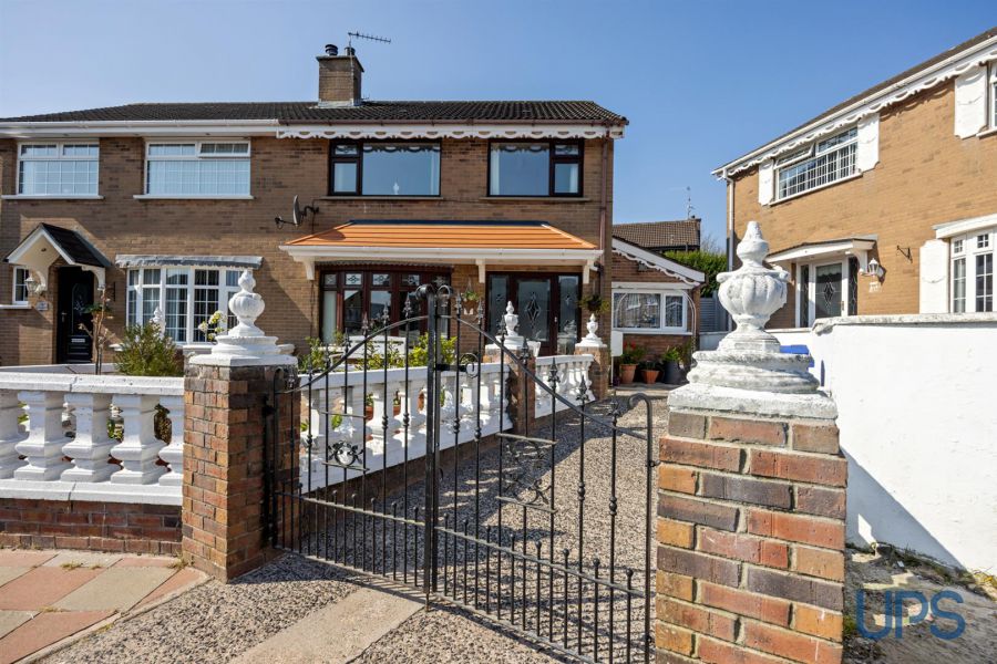 8 Lake Glen Park