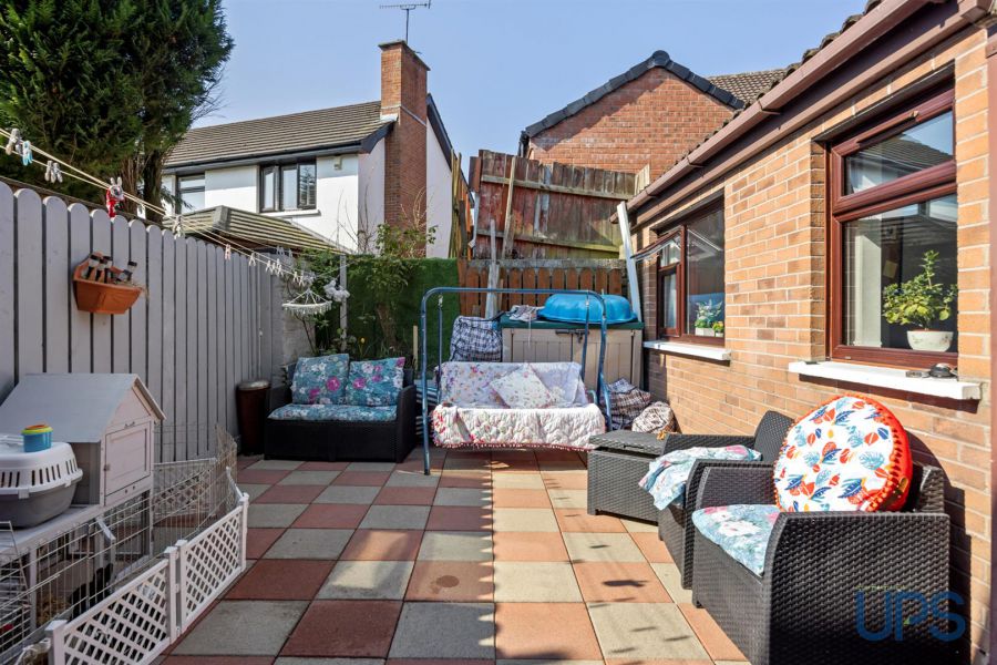 8 Lake Glen Park