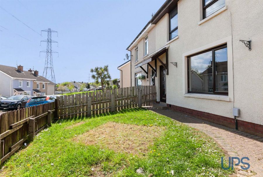 12 Ardcaoin Green