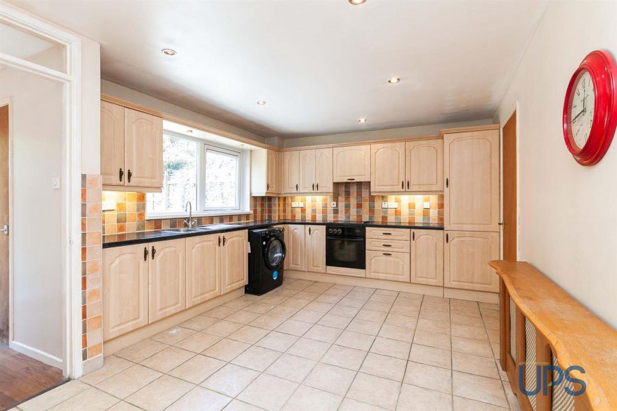 12 Ardcaoin Green