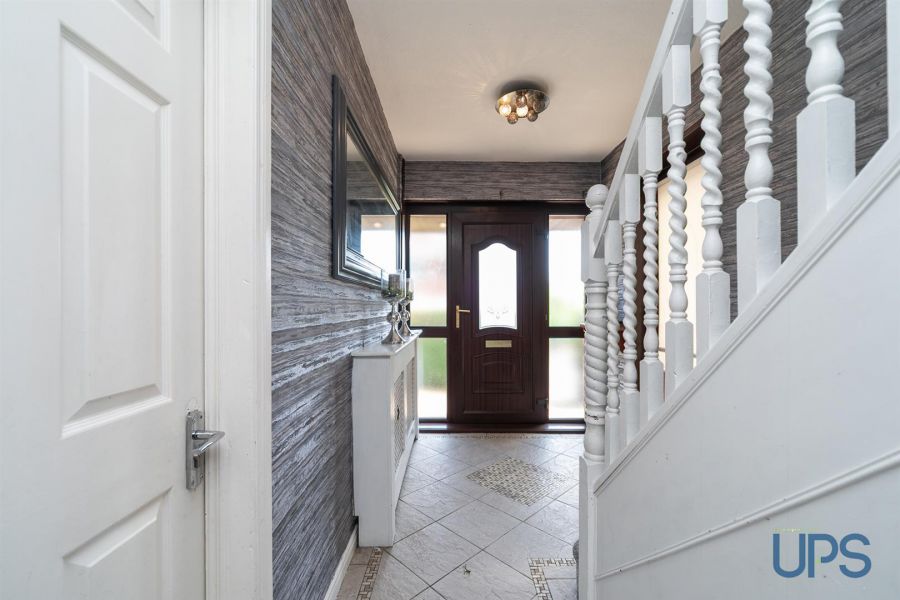 21 Stockmans Crescent