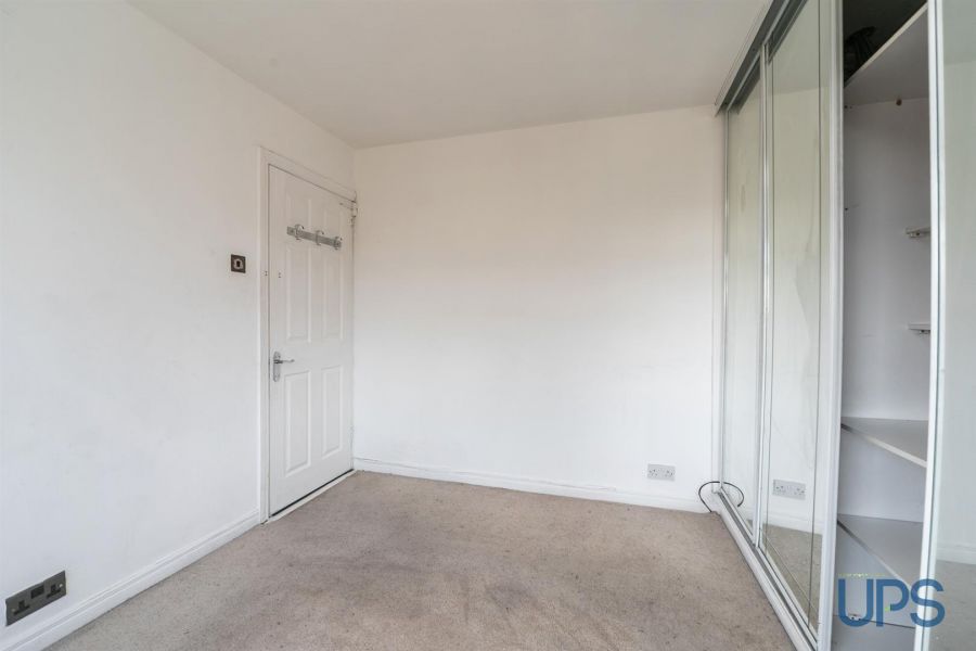 21 Stockmans Crescent
