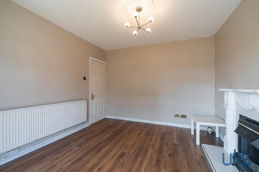 21 Stockmans Crescent