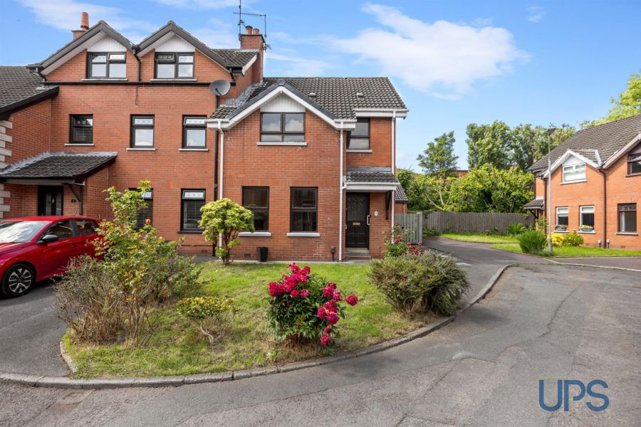 3 Stockmans Court