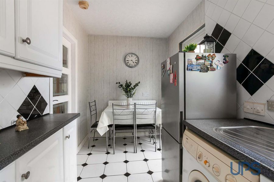 35 Glenalina Park